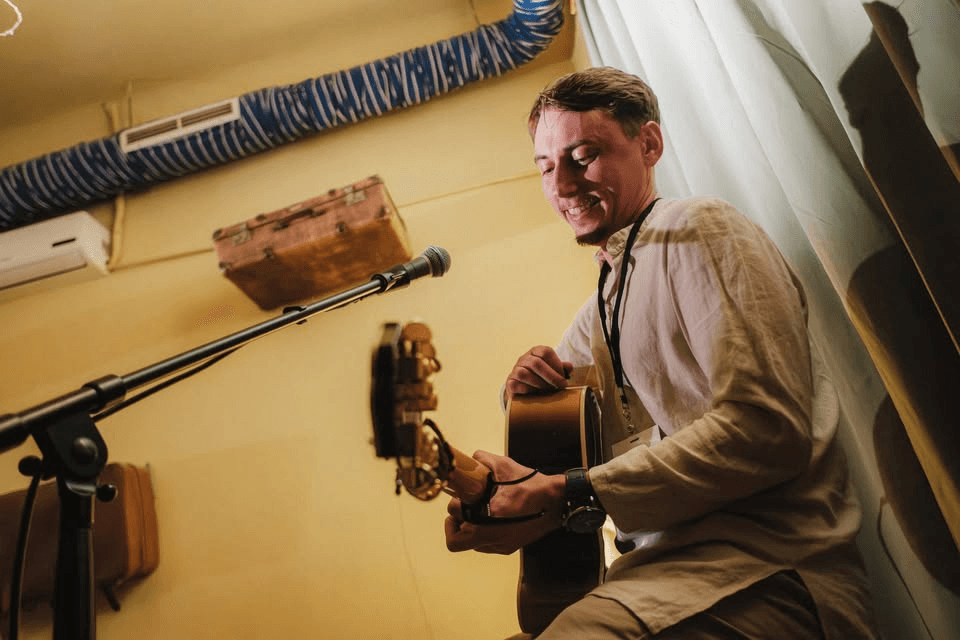 Aproape teatru, da' mai mult muzică - Cristian Lupașcu (Timișoara)