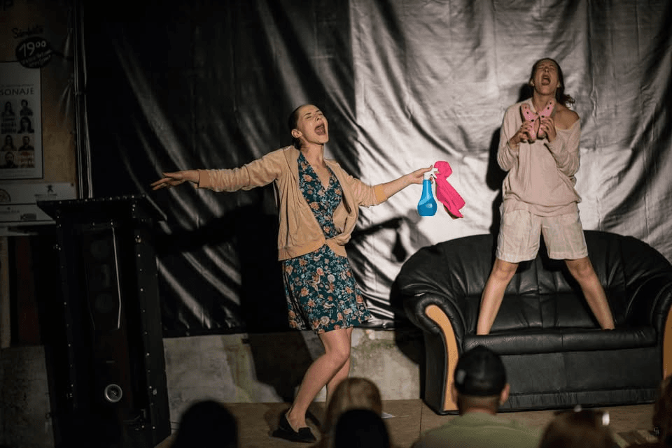 Dragostea durează o săptămână - BIS Teatru (Timișoara)